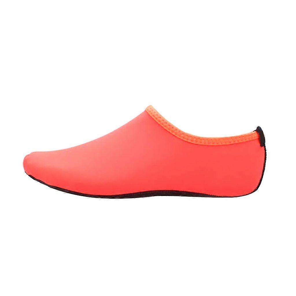 1 pair of waterproof unisex socks for swimming, diving and snorkeling at the beach, non-slip shoes - orange, size: M