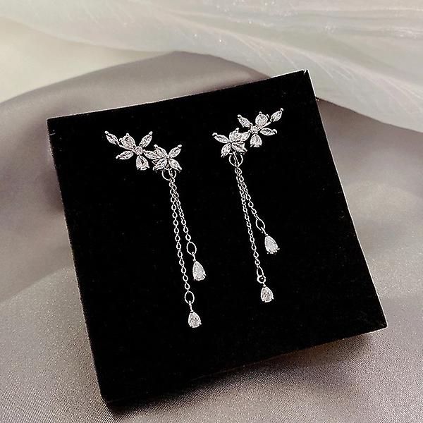 Ladies Drop Leaf Tassel Long Earrings