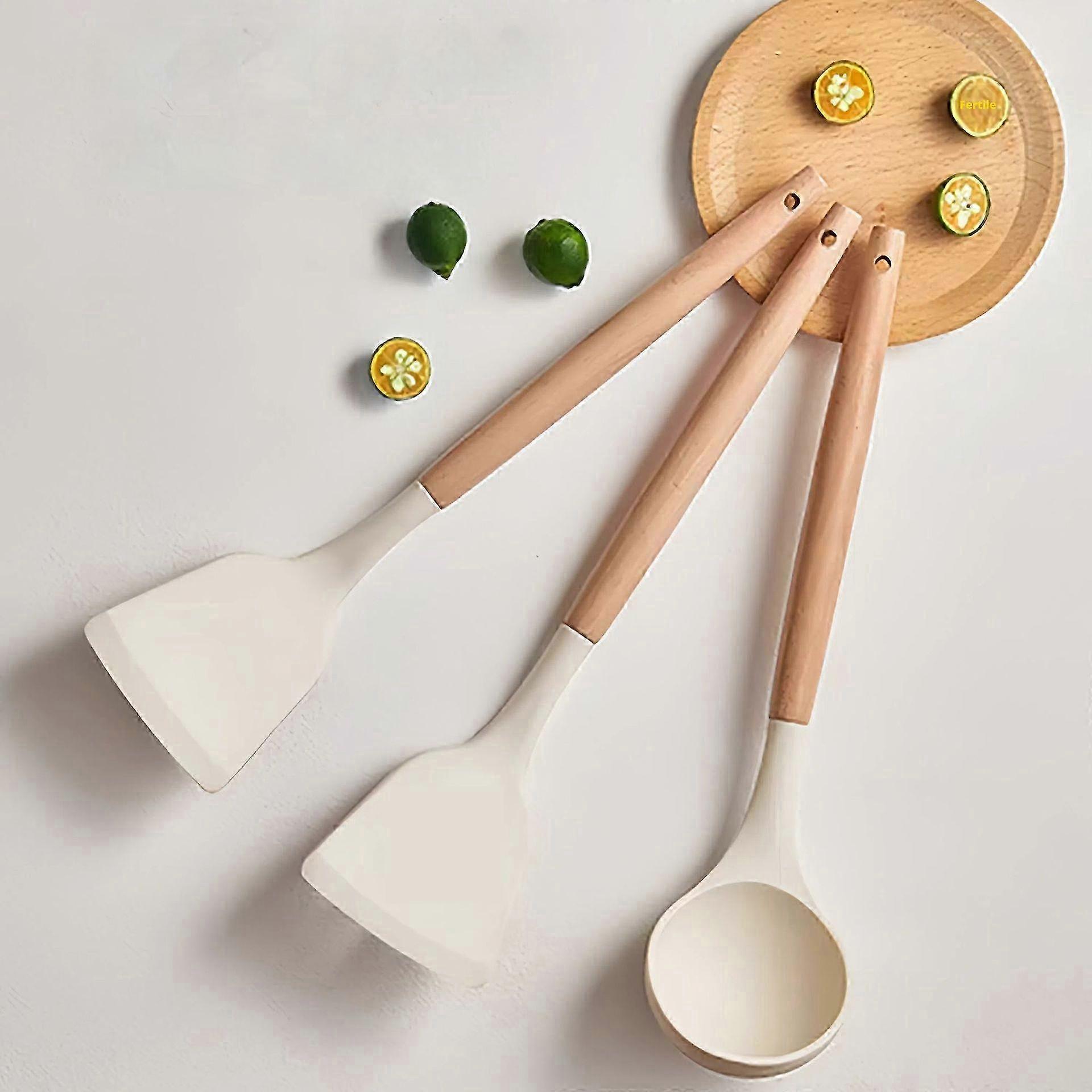 Three-Piece High-Temperature Tolerant Spatula Set - Perfect for Your Culinary Creations 2025