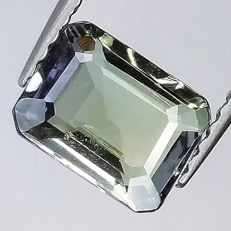 1.36ct Tanzanite Green Emerald Cut 7x5mm awo75