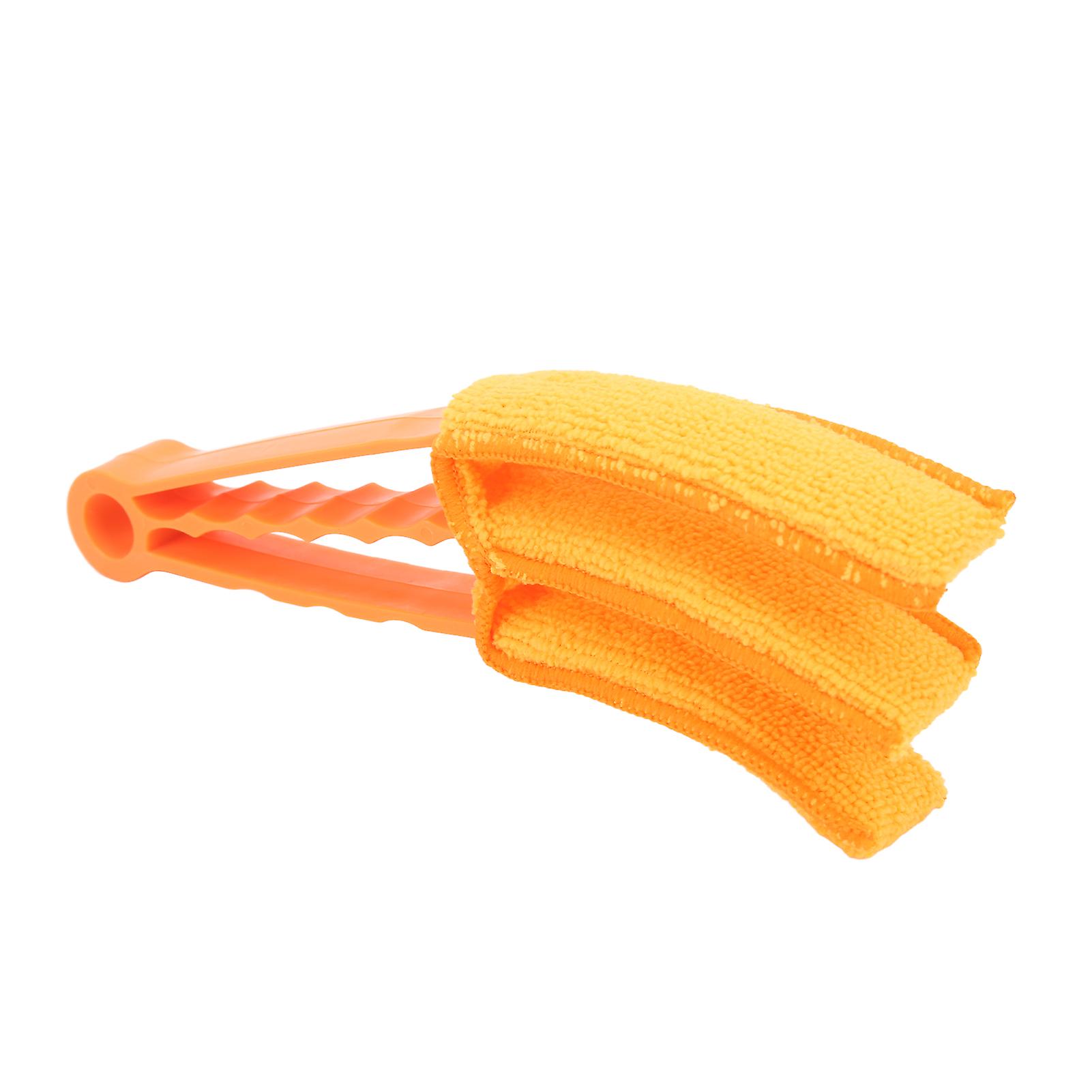 Car Air Vent Duster: Microfiber Cleaning Tool for Windows and Blinds - Orange
