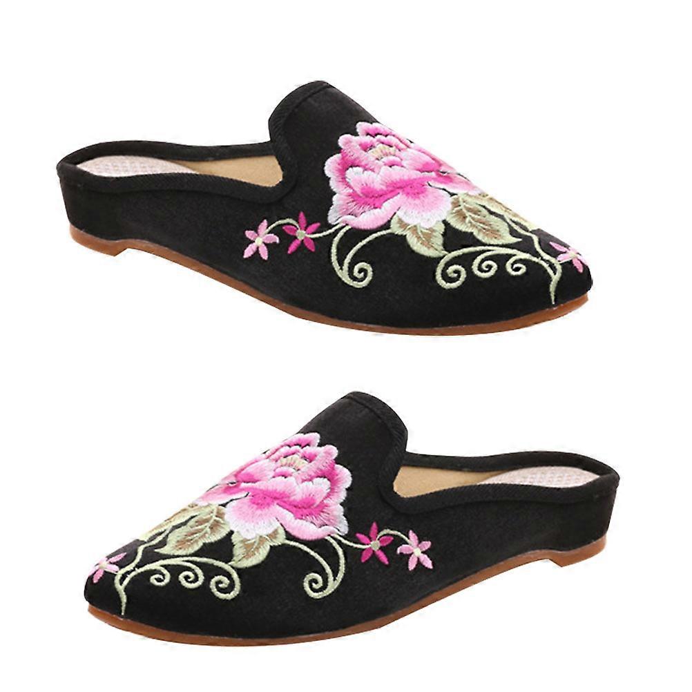 Practical Home Slippers, Featuring Soft Material and Ethnic Embroidery Design