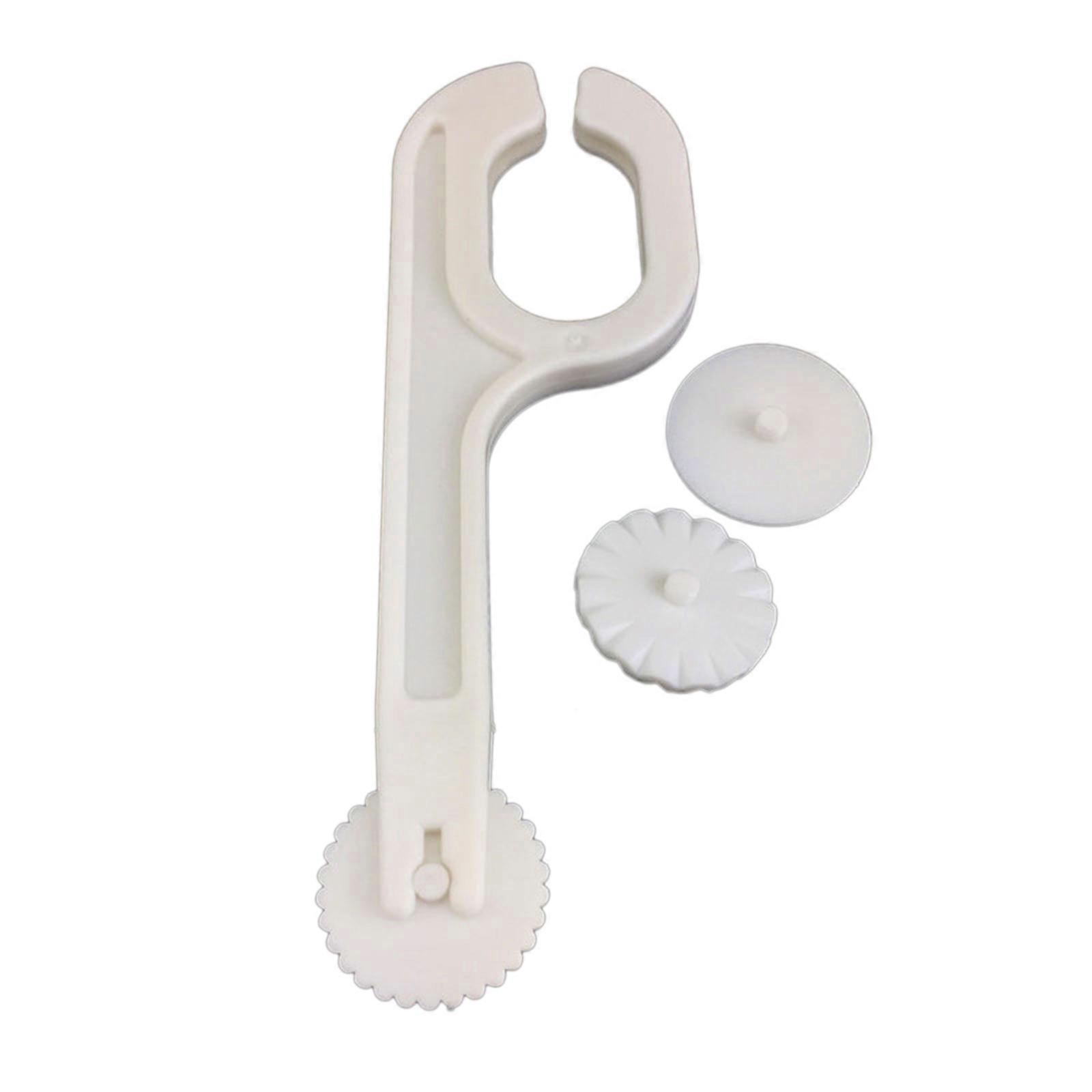 Cookie Cutters Plastic Material DIY Baking Accessories for Bakery Pizza Bread