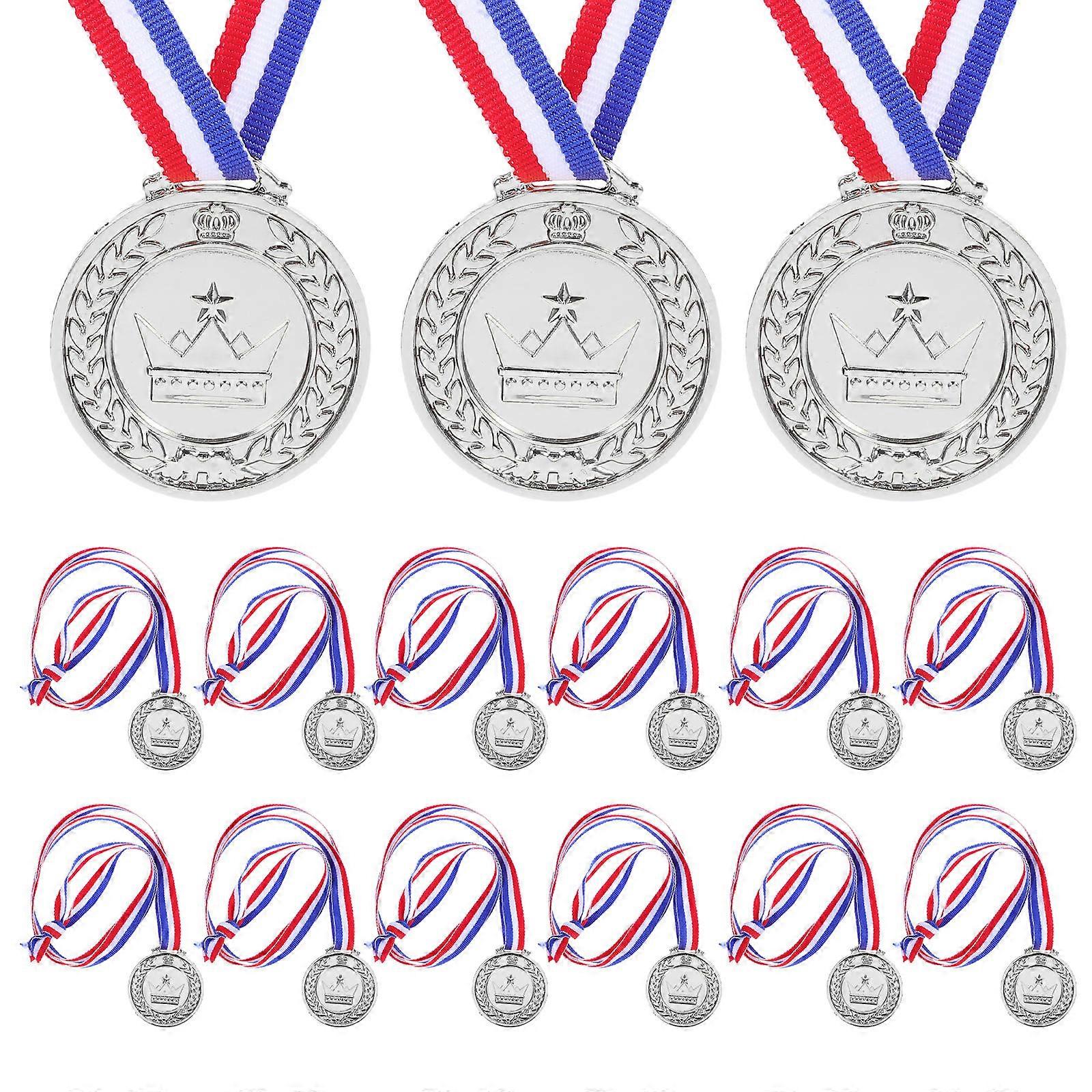 It looks like you're sharing a product title or description for **plastic sports medals**. Let me help you turn this into a clear and professional