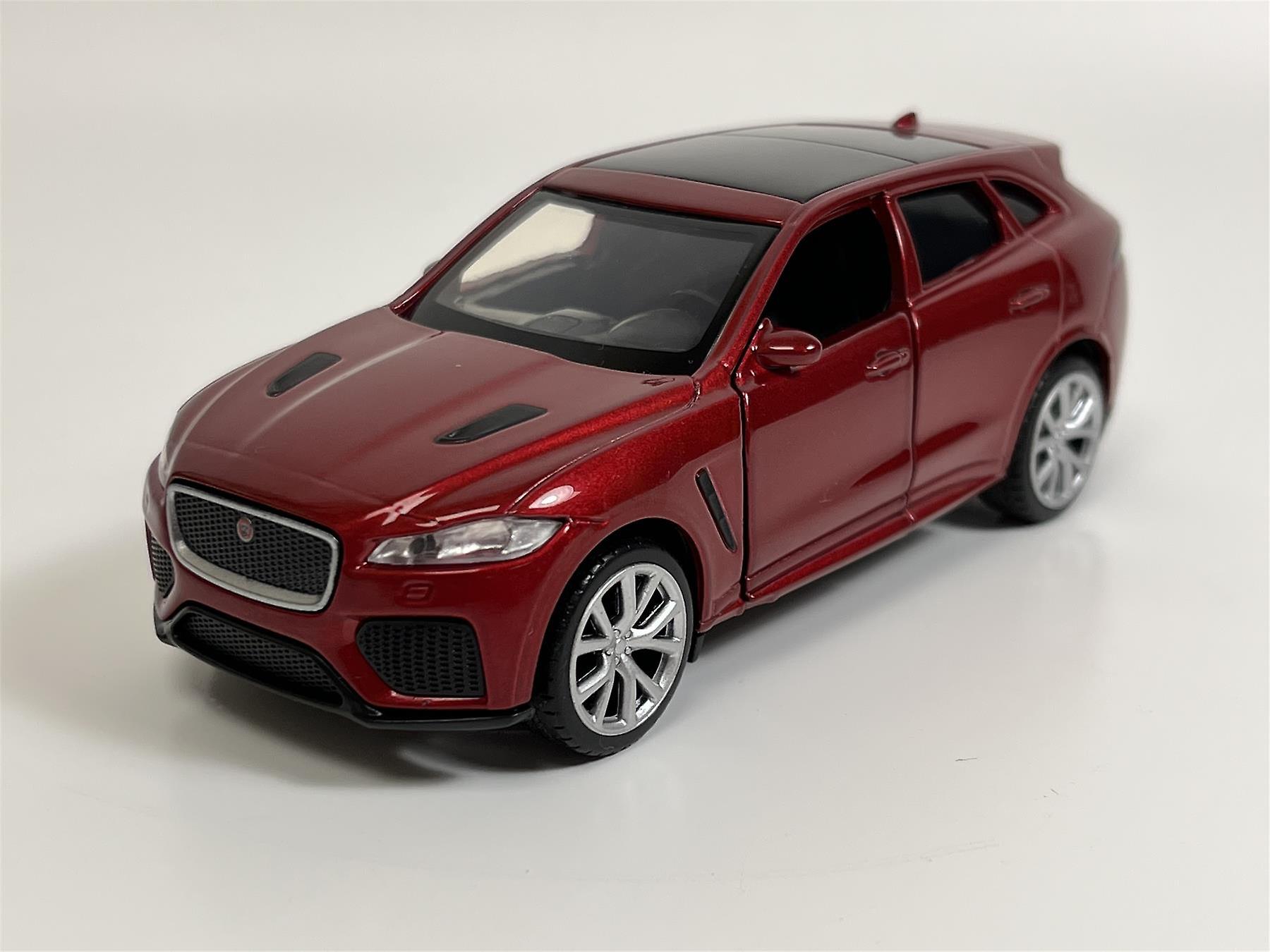 Jaguar F Pace Red LHD 1:36 Scale Pull & Go Tayumo 36100032