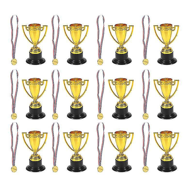 28pcs Plastic Gold Cups