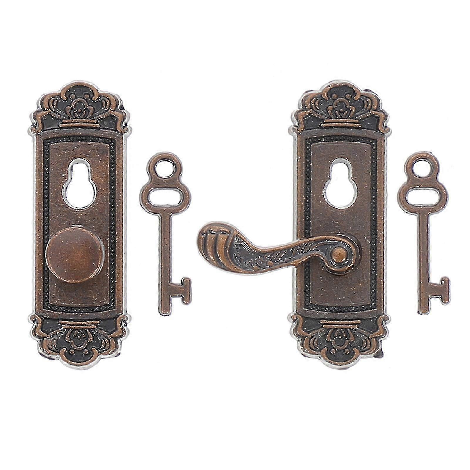 1 Set Small Miniature Retro Door Locks Dollhouse Micro Decoration with Keys