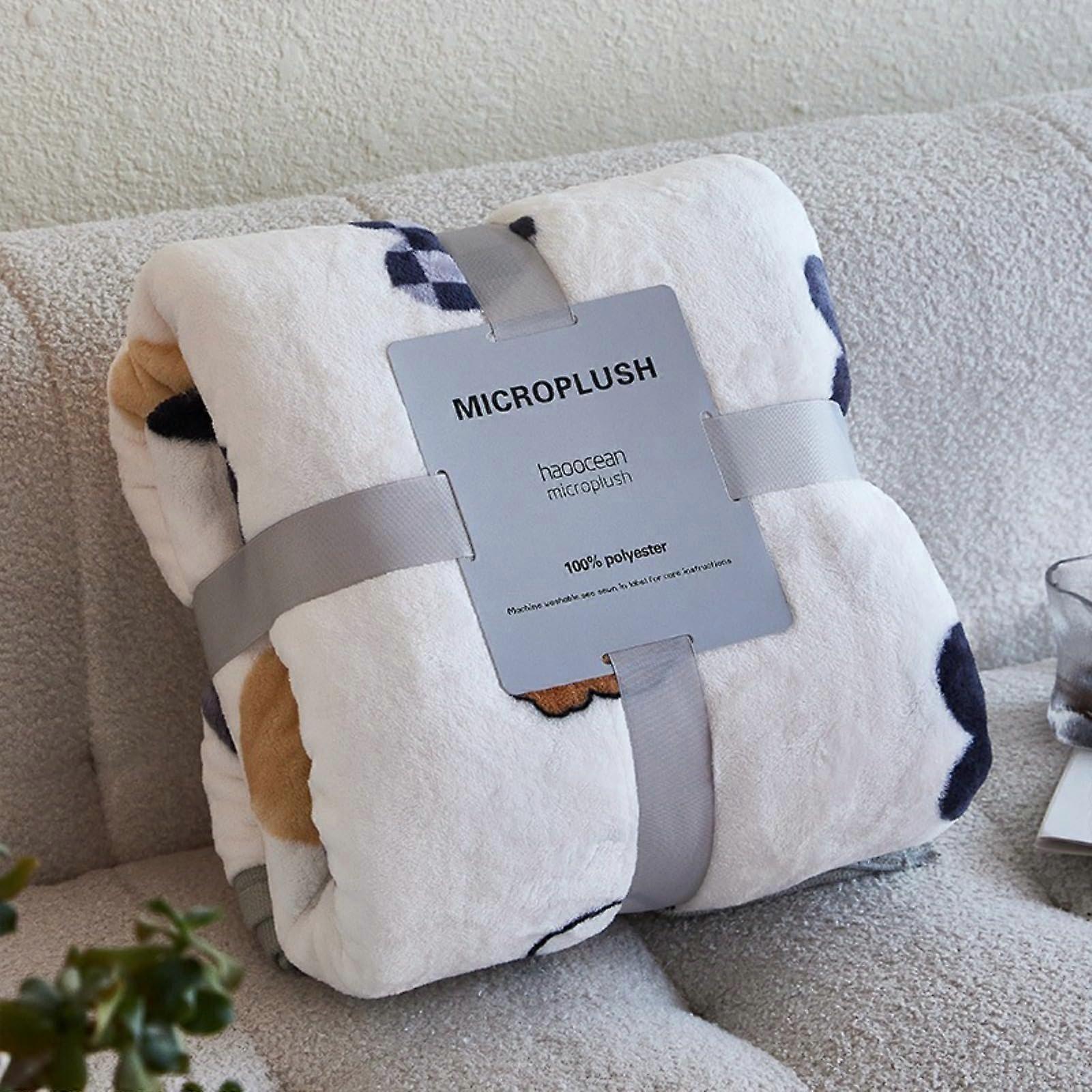 Soft Warm Flannel Blanket for Winter with Lightweight Coral Fleece Throw for Home and Office