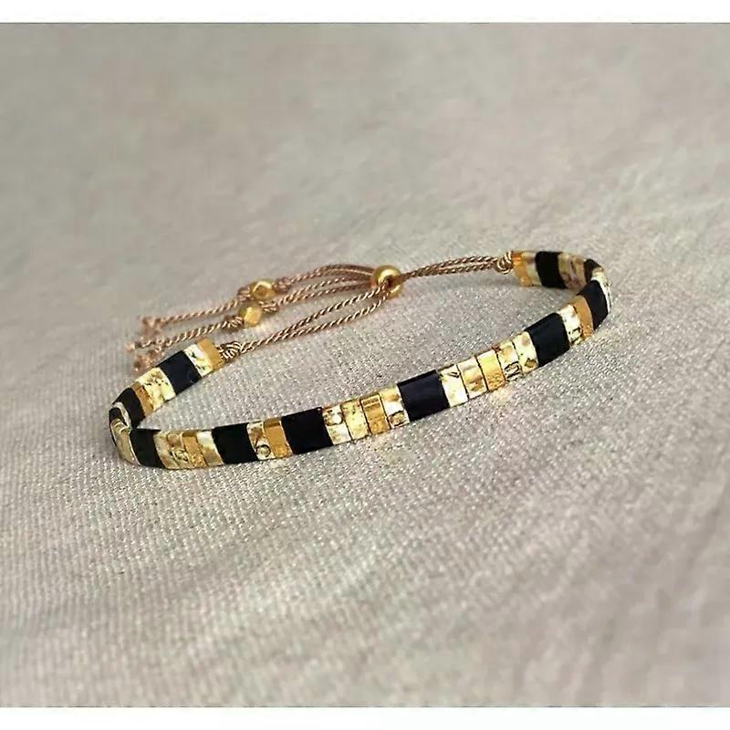 Pull up beaded bracelet