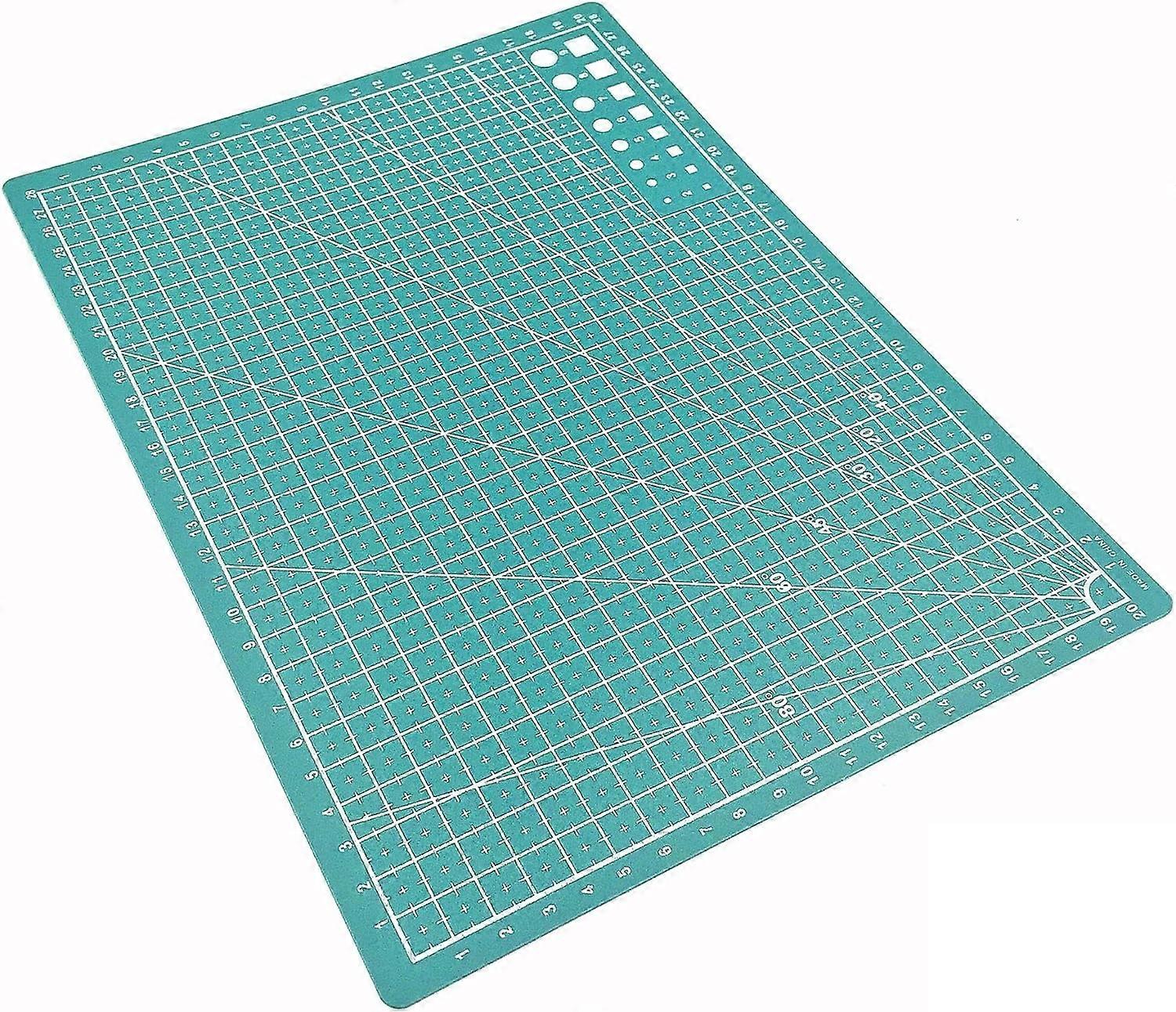 Sewing Mat,A4 Cutting Mat,For Sewing, Crafts and Patchwork,22 x 30 cm