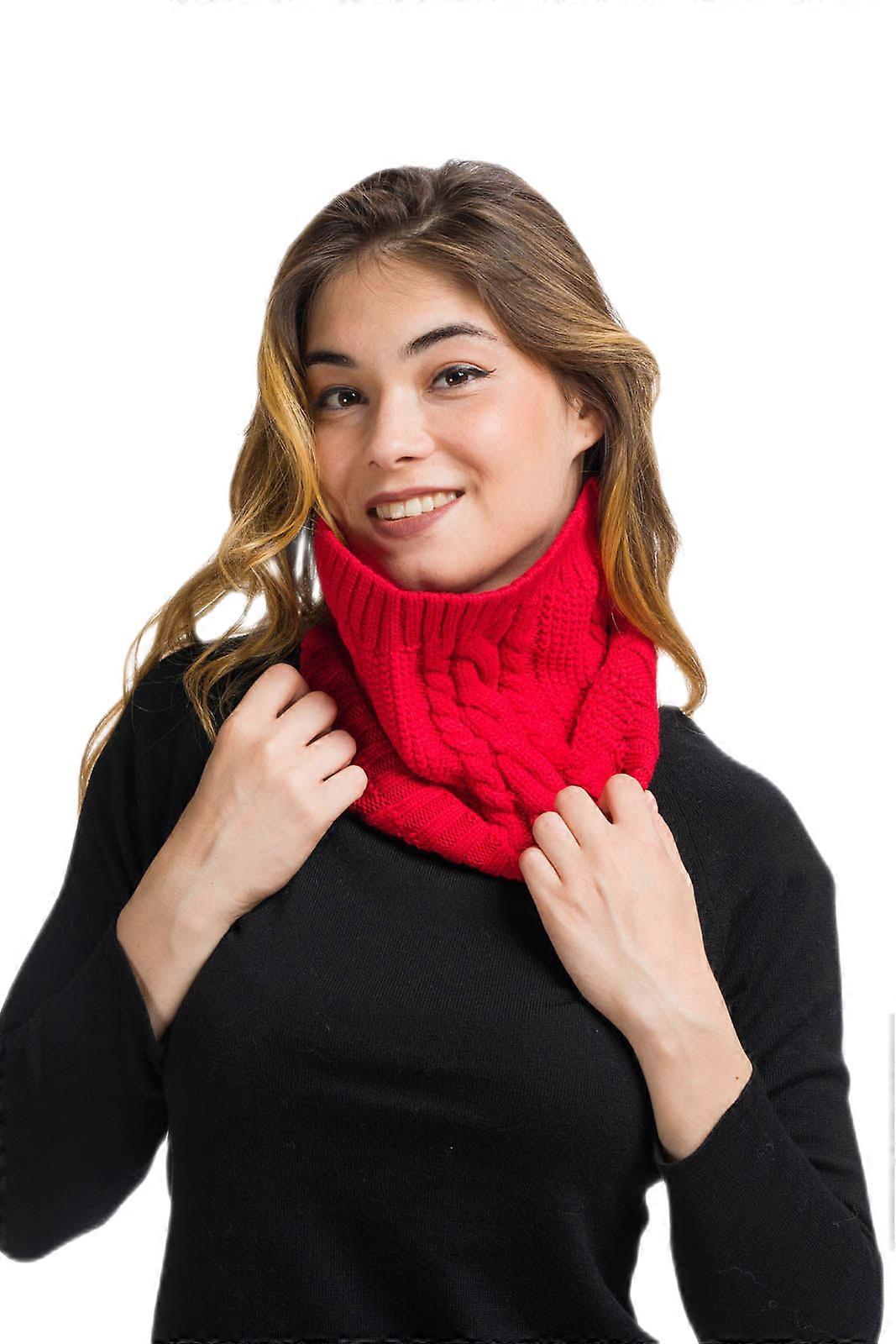 Clara: Women's Scarf