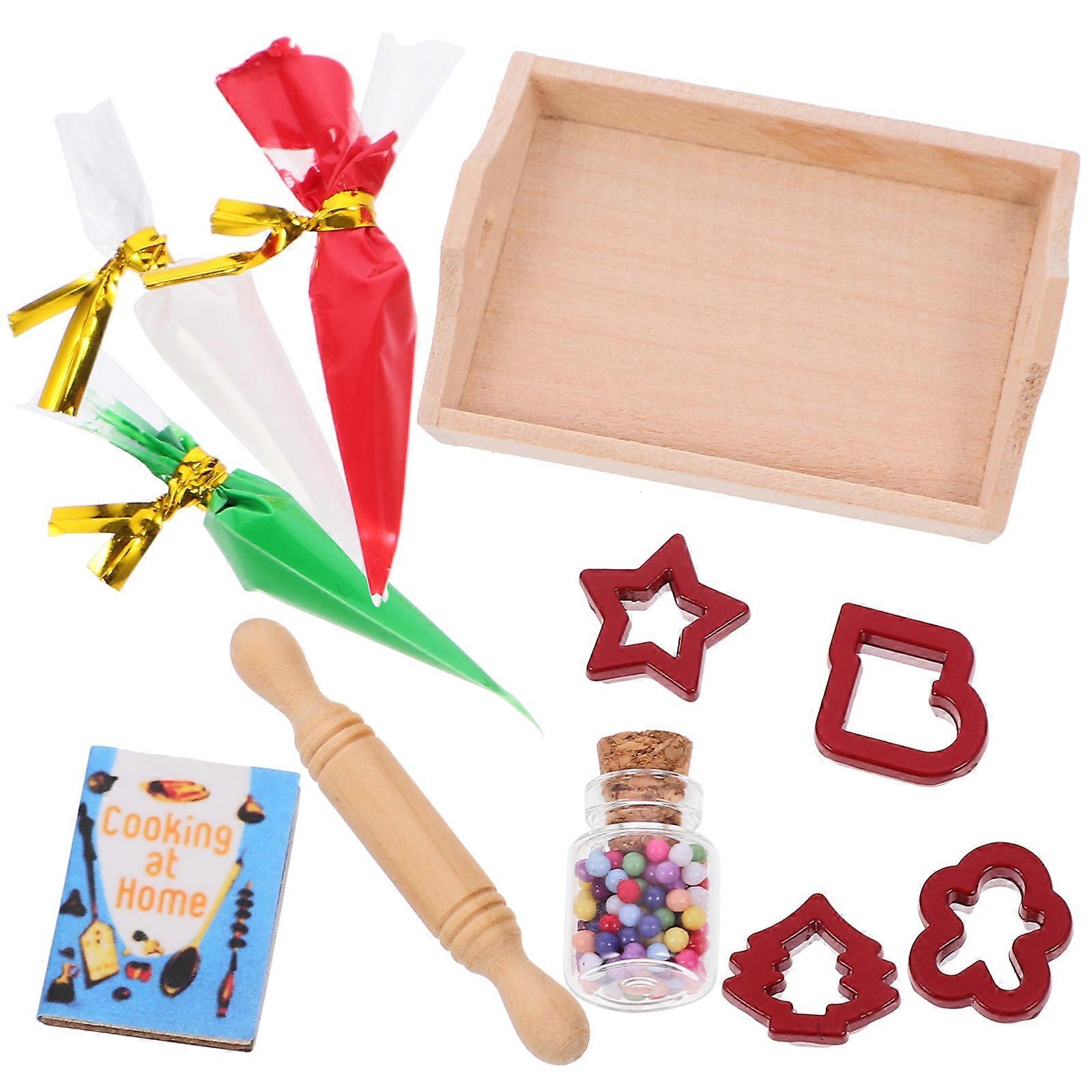 Mini House Baking Tools Miniature Baking Set Doll Enthusiasts Wood Decorative Adornment 5.00X3.70X1.00CM 1Set