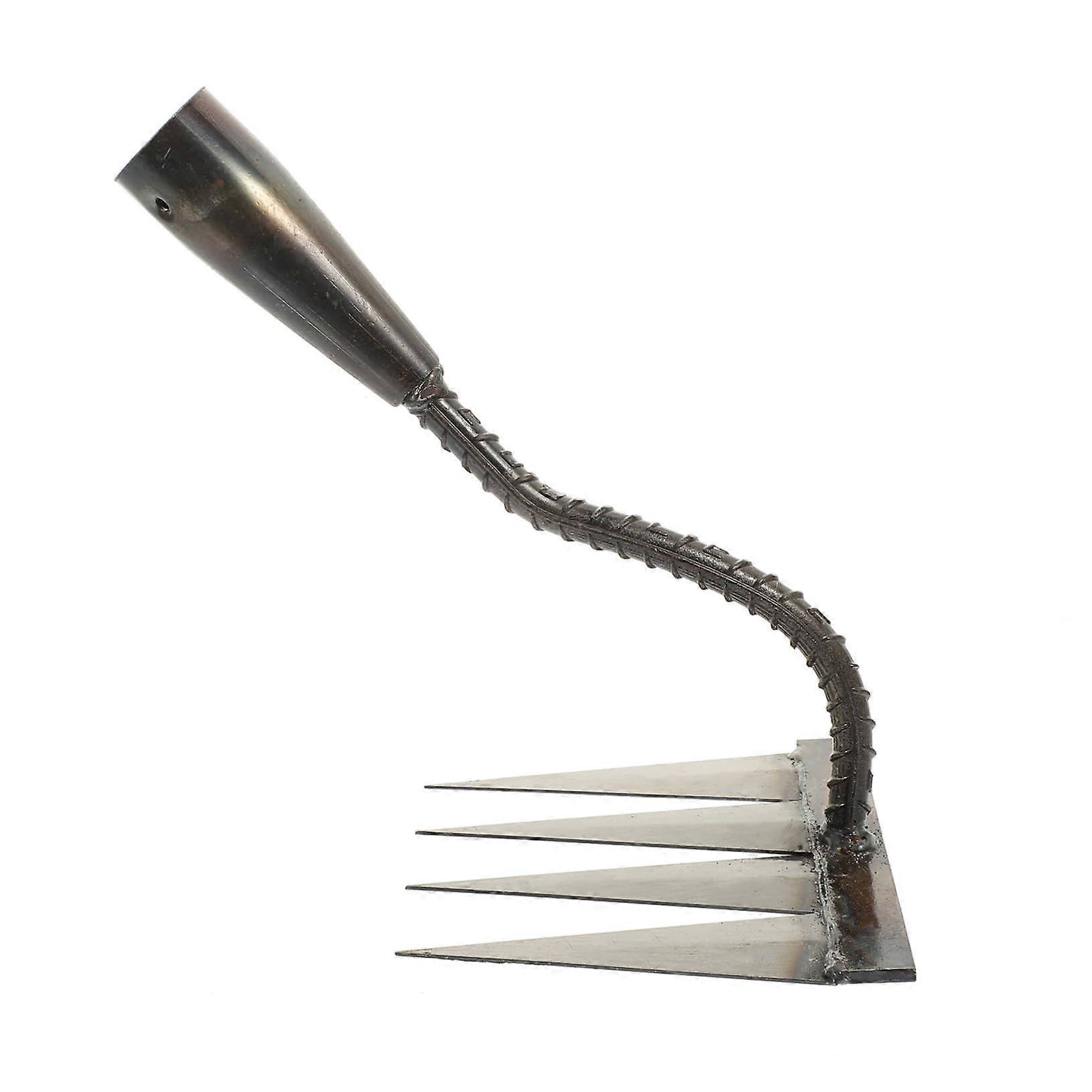 Multifunctional garden rake, performance steel, for loosening soil, collecting weeds, and removing garden waste for gardening tasks.