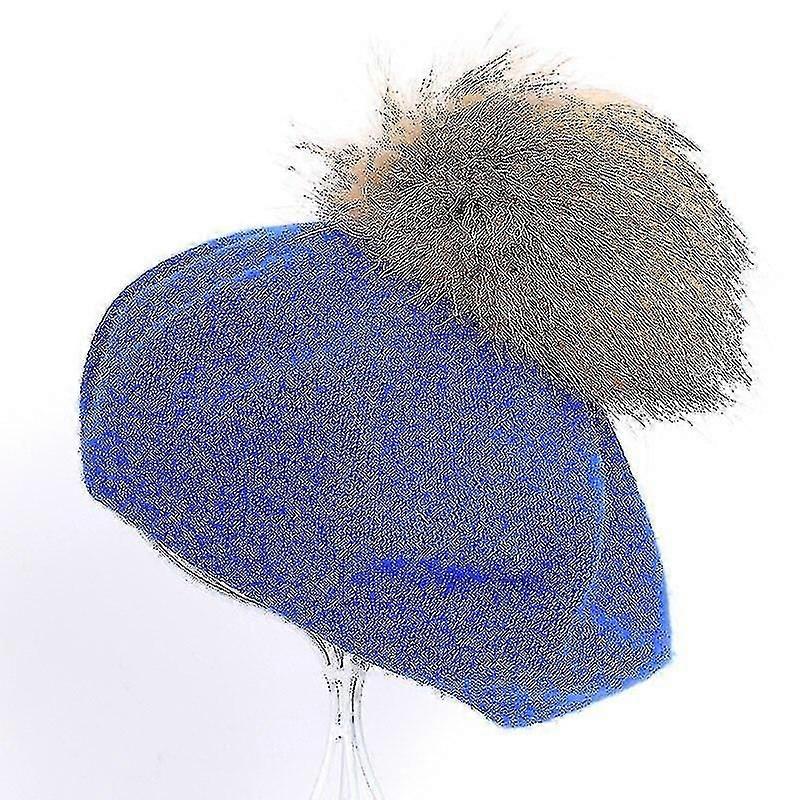 Invierno elegante, piel de mapache, boina pompoms, gorra de capó