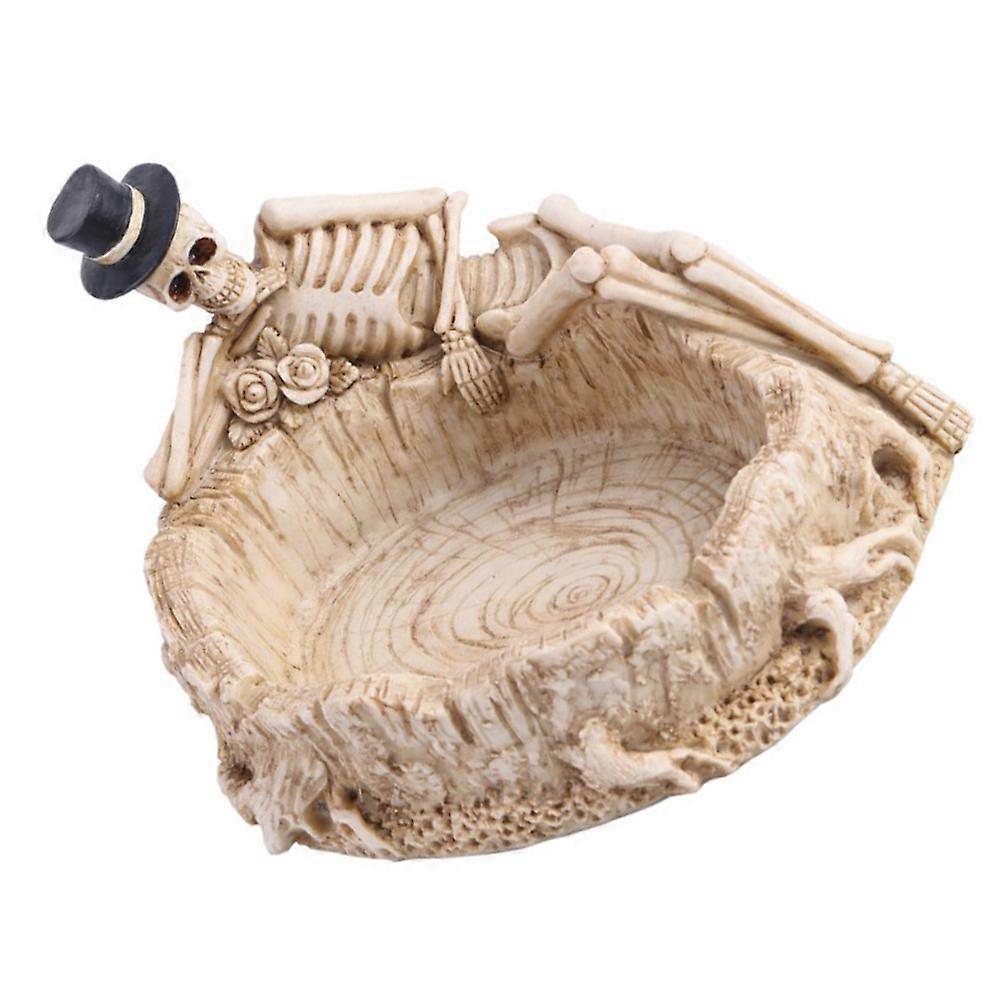 Skull Themed Resin Ashtray, Combining Durability and Decorative Charm