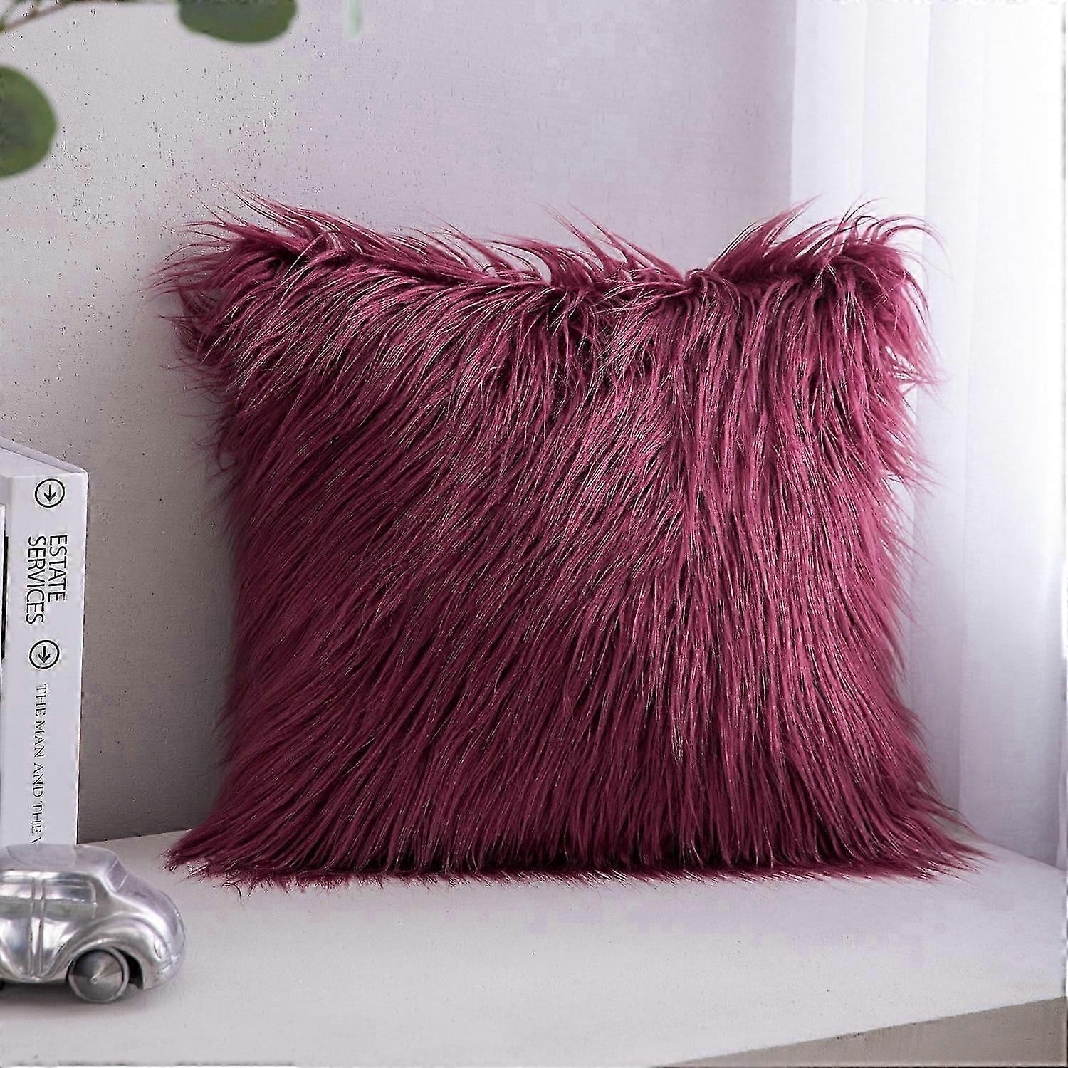 faux fur decorative pillow 18x18 with included insert