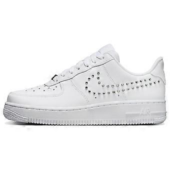 Nike Air Force 1 Low '07 Studded Swoosh Feminino FQ8887-100