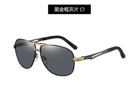 Miesten ja naisten uudet aurinkolasit ulkona pyöräily ajamassa polarisoituja aurinkolaseja