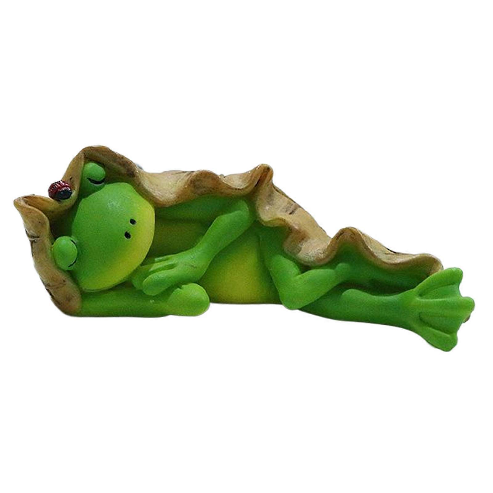 Traveling Boating Frogs Resins Miniature Statue for Home Shelf Decors and Office Tabletop Display Car Dashboard Ornament