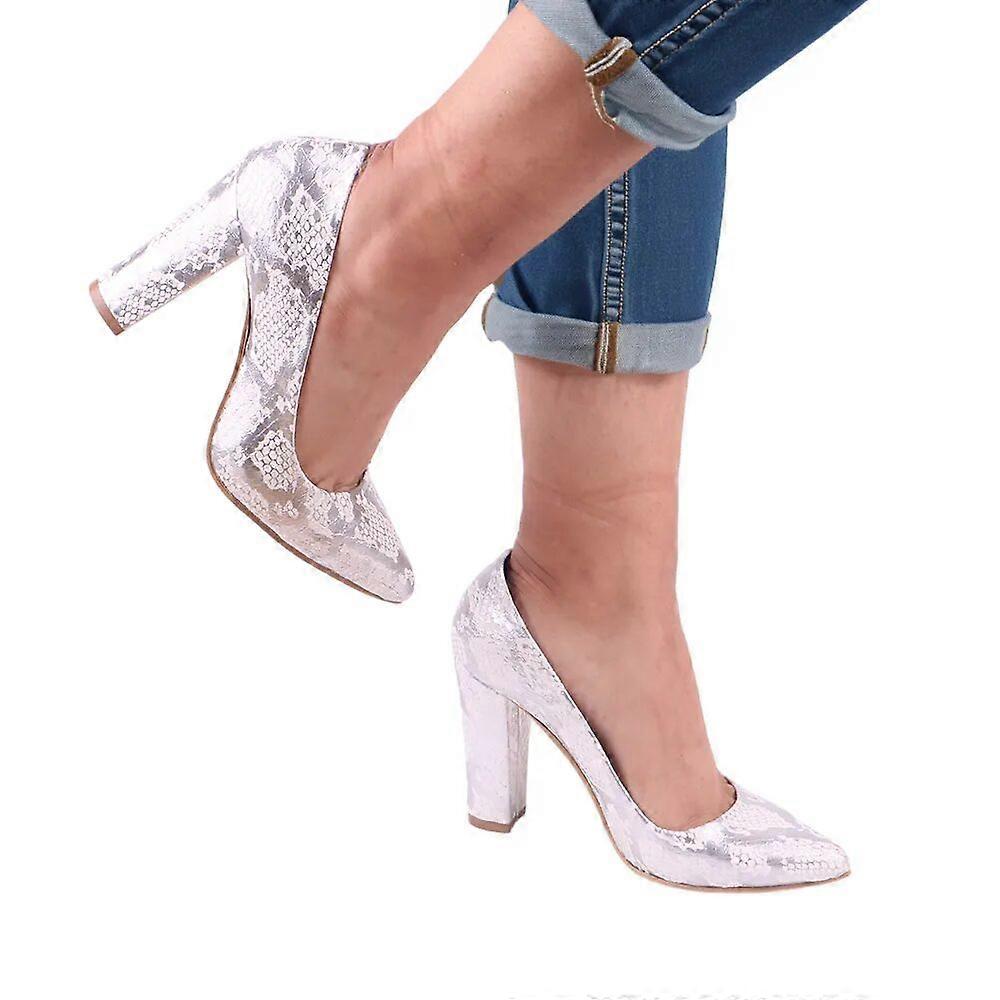 Silverfärgade grovklackade skor med ormmönster MA-023