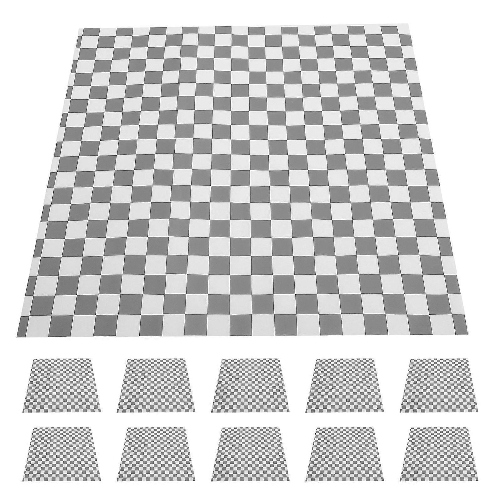 Checkered Greaseproof Sandwich Wrappers Food Grade Oil Absorbing Baking Liners for Burgers, Snacks, Fried Foods and Baskets Packaging (50 Sheets)