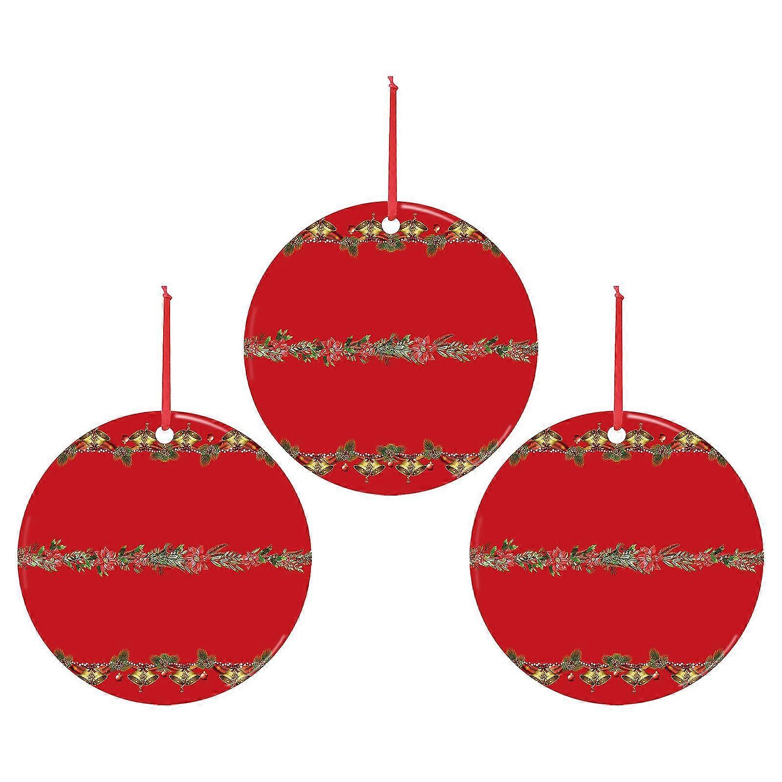 تخصيص الزينة على شكل الحلي المعلقة لتزيين عيد الميلاد