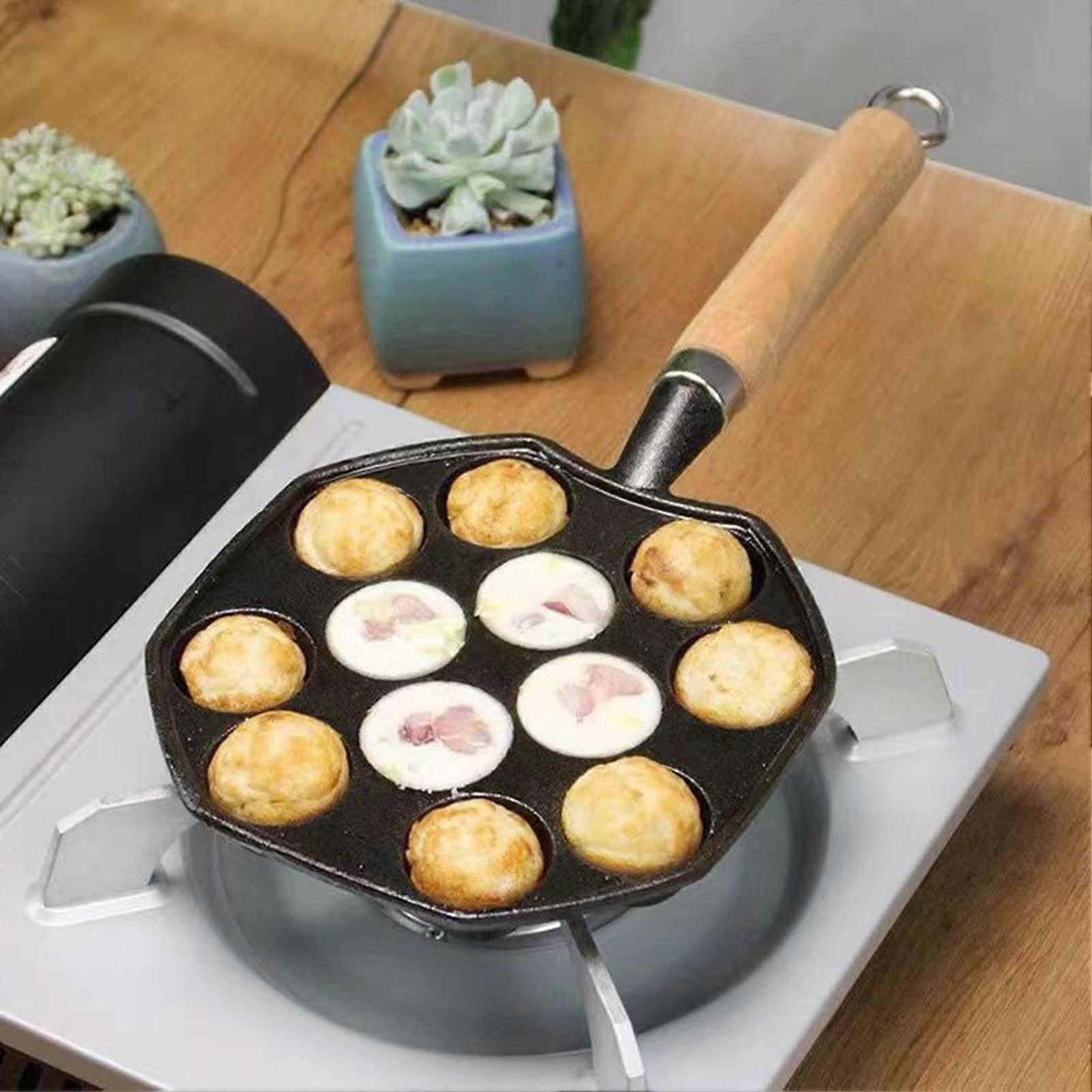 Takoyaki Maker 14 Hole Nonstick Cast Iron Grill Pan with Detachable Handle, Black, Perfect for Homemade Takoyaki