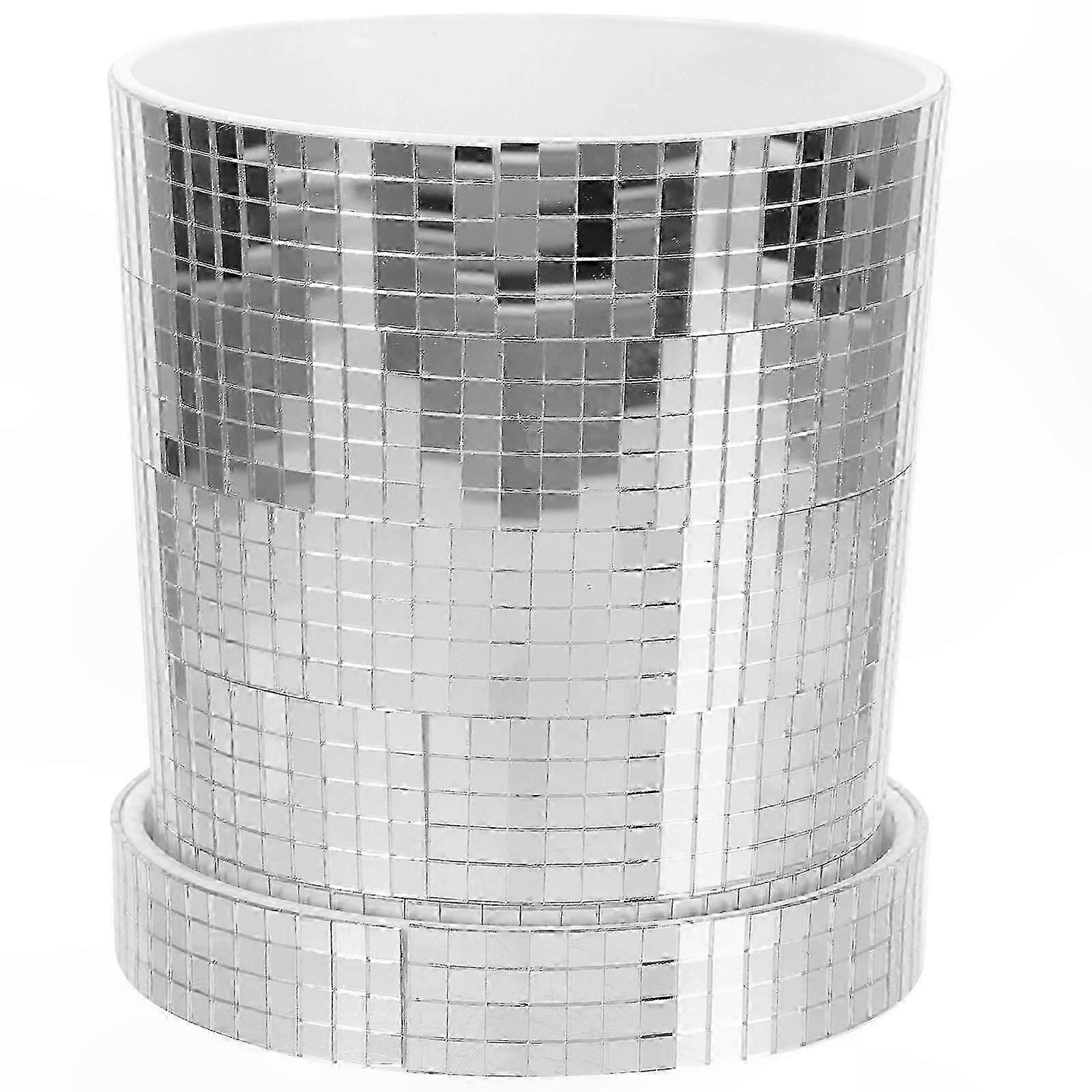 Modern Floral Containers for Indoor Spaces, Stylish and Versatile Home Decor Solutions