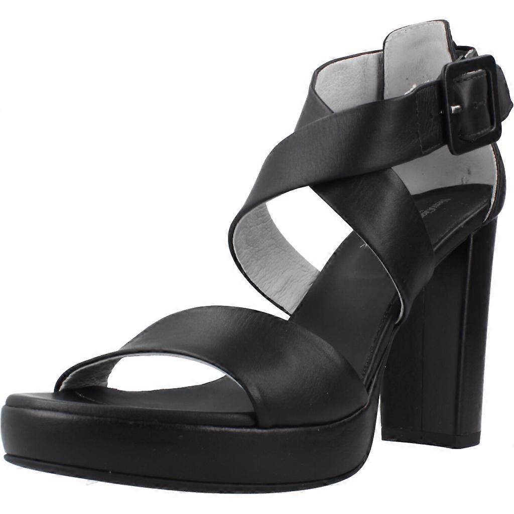 Nero Giardini Salones Tamigi