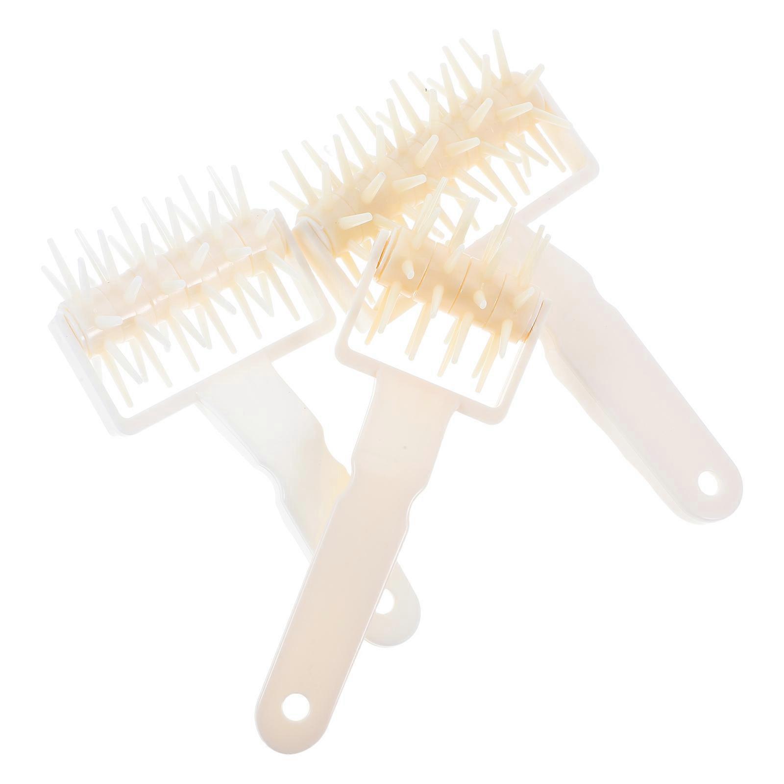 Pizza Docker Hole Puncher Handheld Pastry Dough Roller for Baking Tools with Spikes Plastic 3Pcs