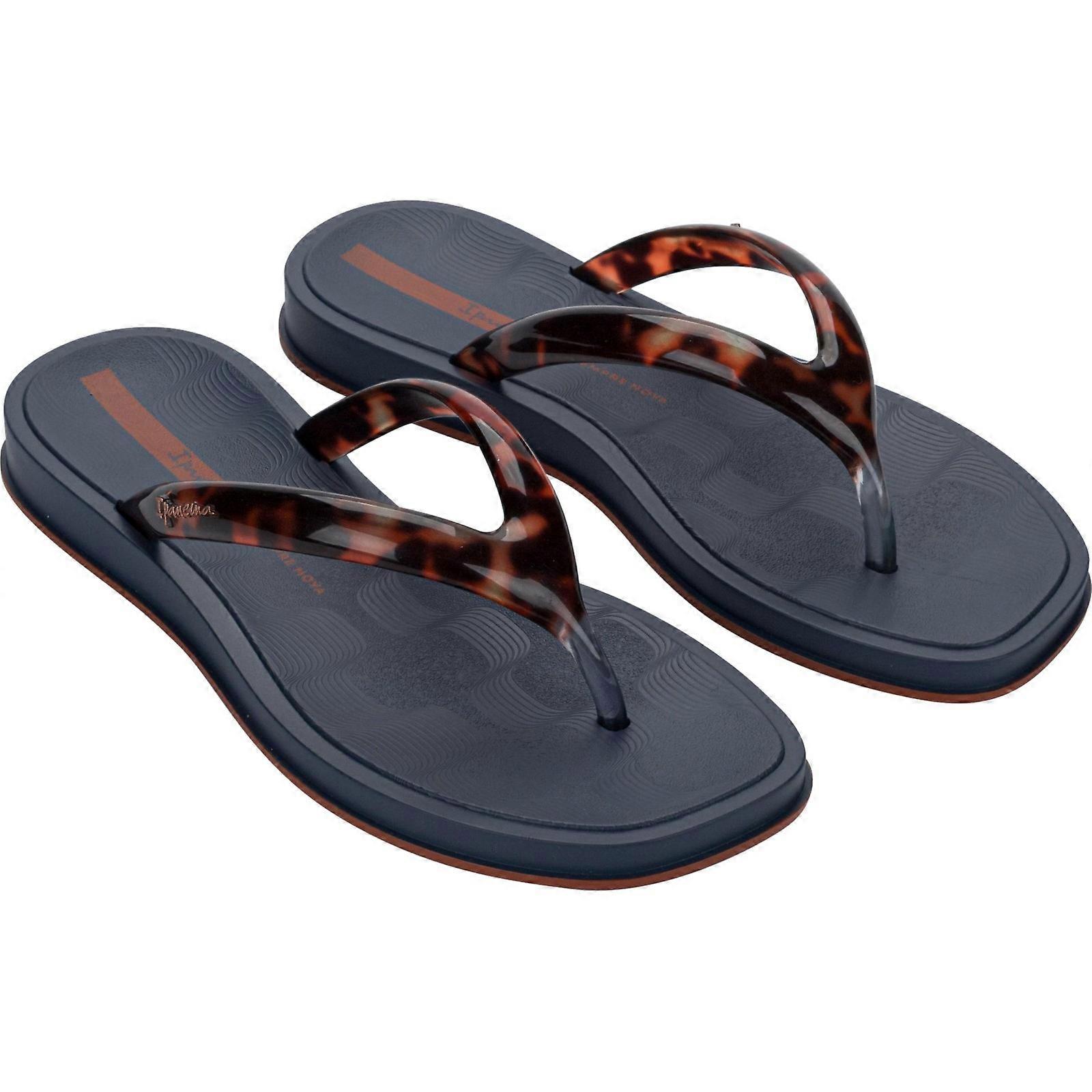 Ipanema Womens Glow Trendy Flip Flops