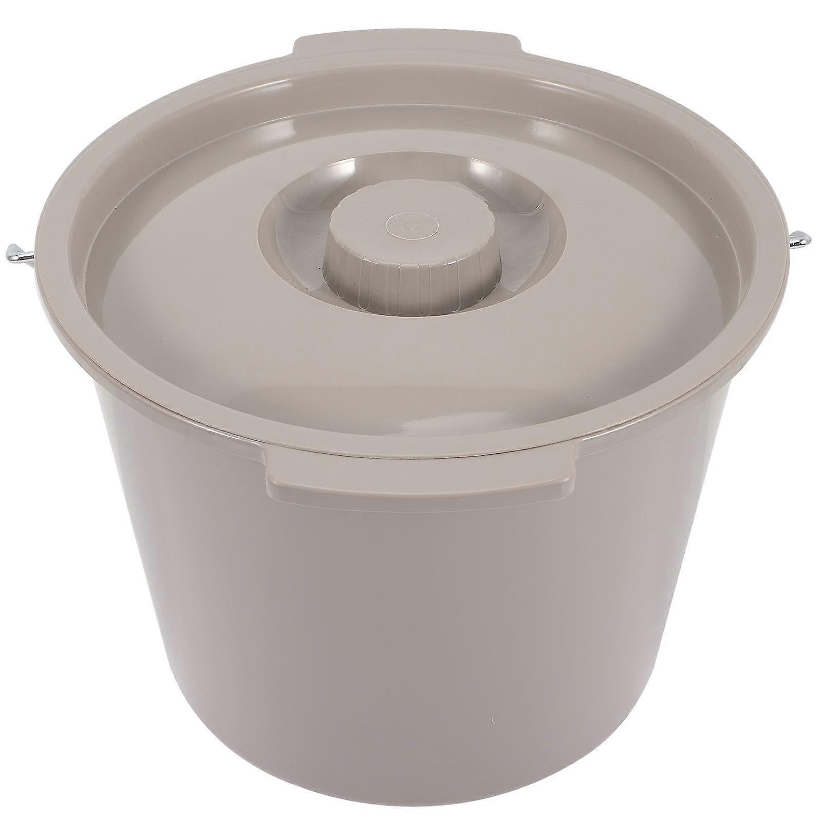 Portable Toilet Pot for Adults Home Use Pp Grey Convenient Urination with Lid 1Set