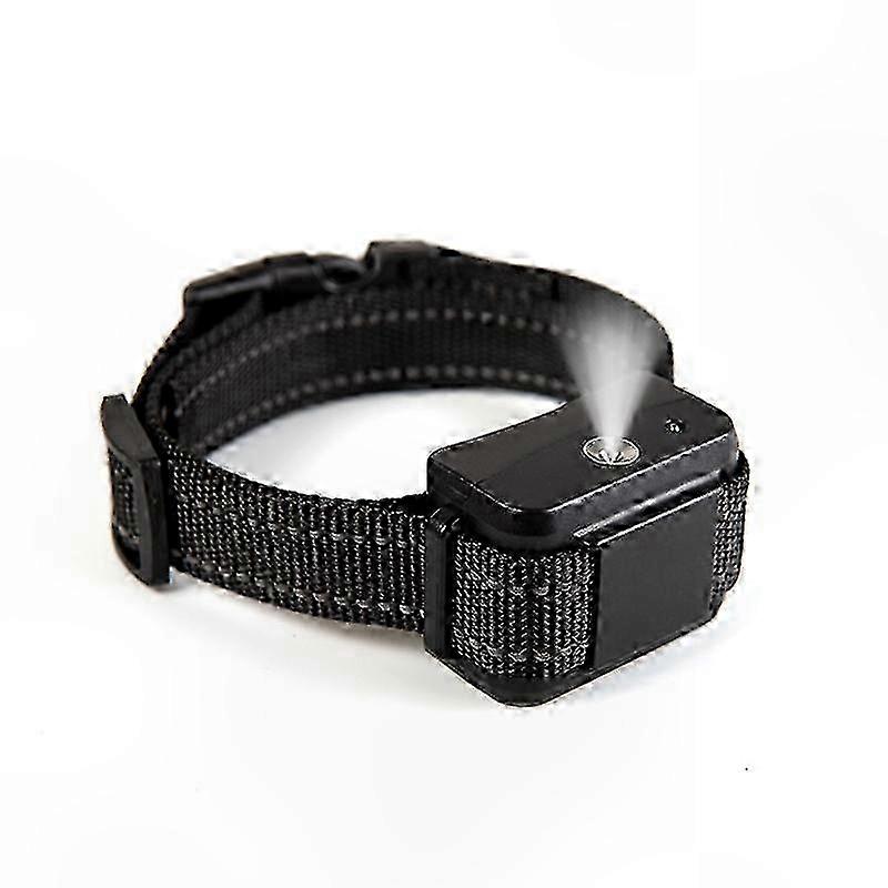 Rechargeable Waterproof Dog Training Collar with Automatic Spray Anti-Barking Function (Black)