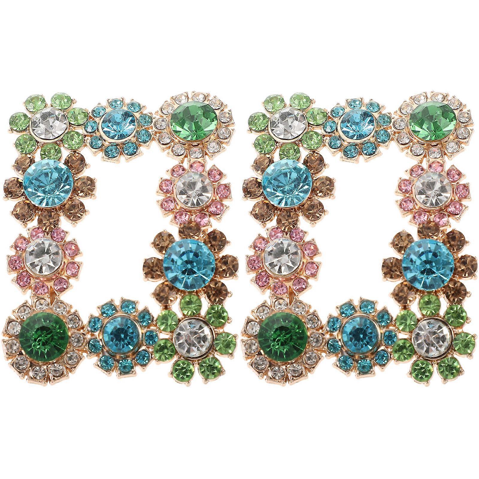 Here's a refined and professional product description based on the title you provided:
**2PCS Rhinestone Shoe Clips for Women – Elegant Flower