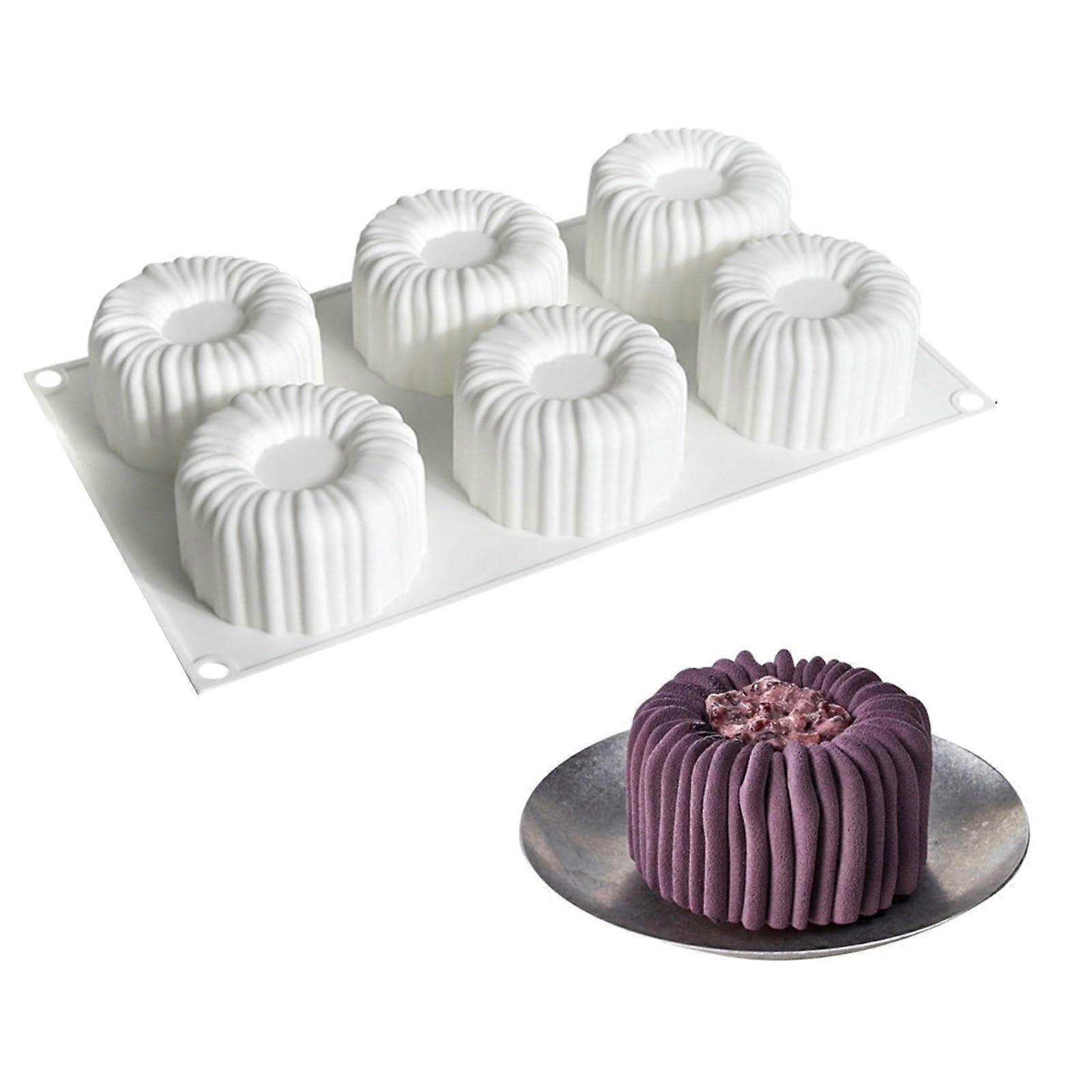 Functional dessert and molds, portable silicone mousse cake molds, for baking desserts and sweets.