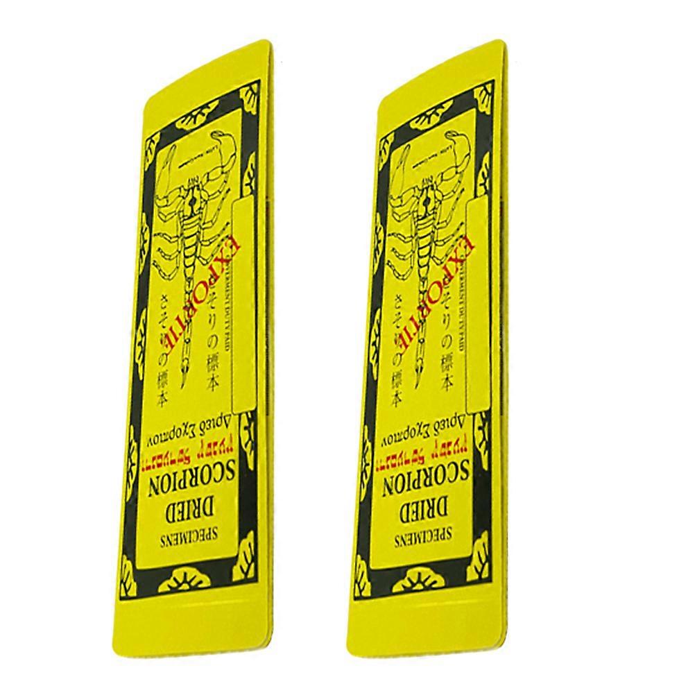 Scorpion Props Scorpion Specimen Tool for Playing 2Pcs Yellow Design