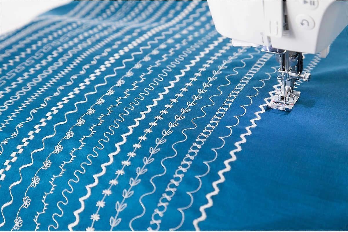 Machine à coudre poids plume Singer C240