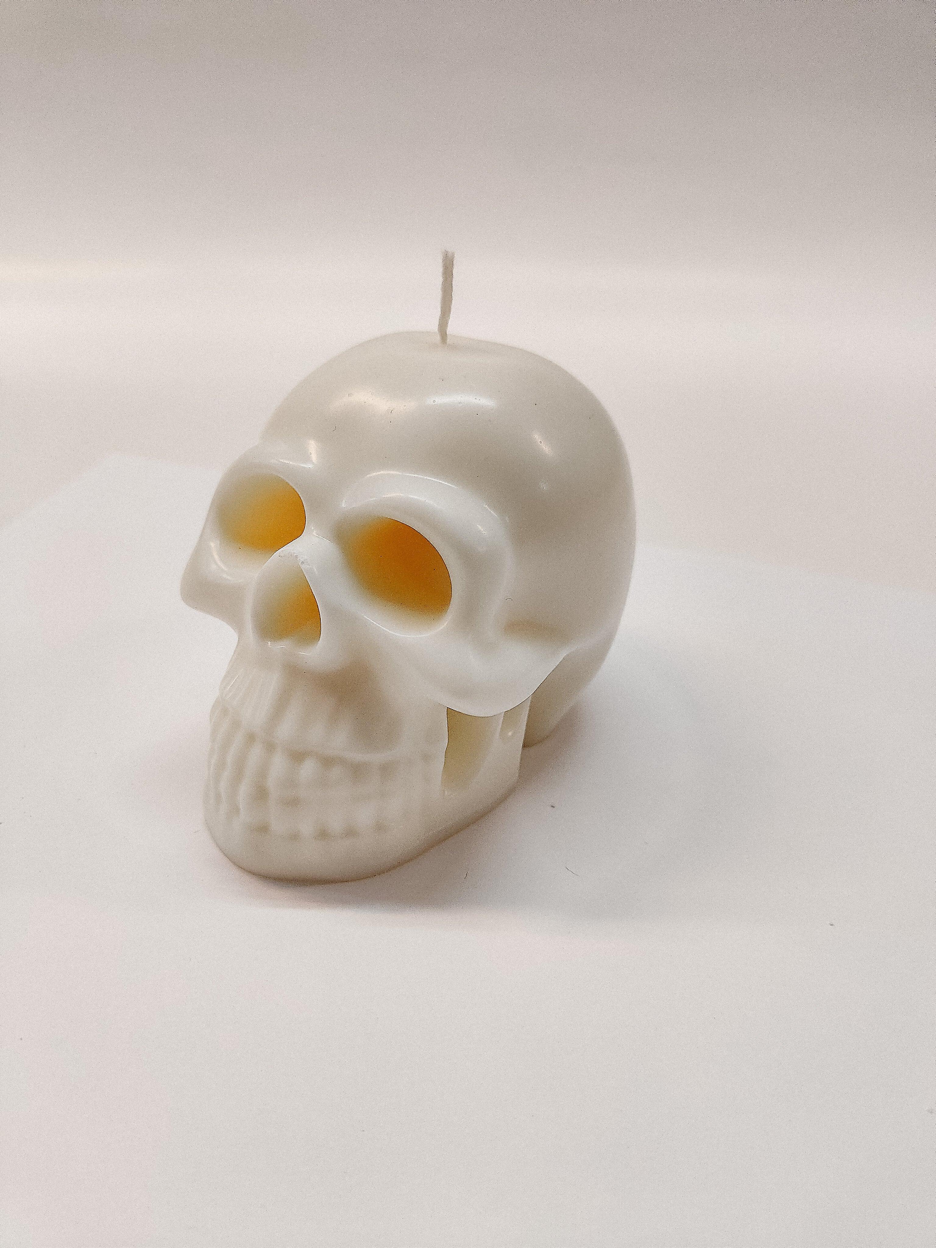 Craniu de lumânare