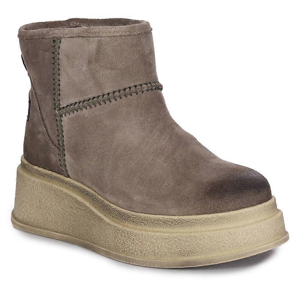 Shoes Maciejka 0676902004