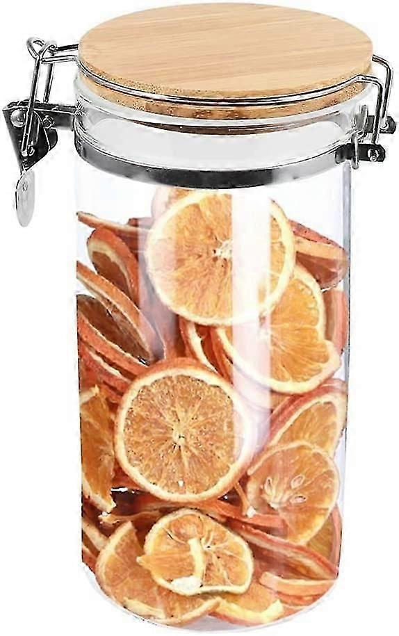 Airtight storage tank with clip