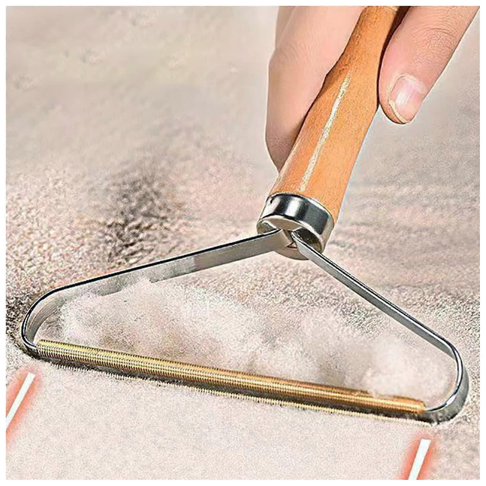 Pet Hair Remover, Wooden Manual Lint Shaver, Handheld Fur Remover for Clothes, Portable and Easy
