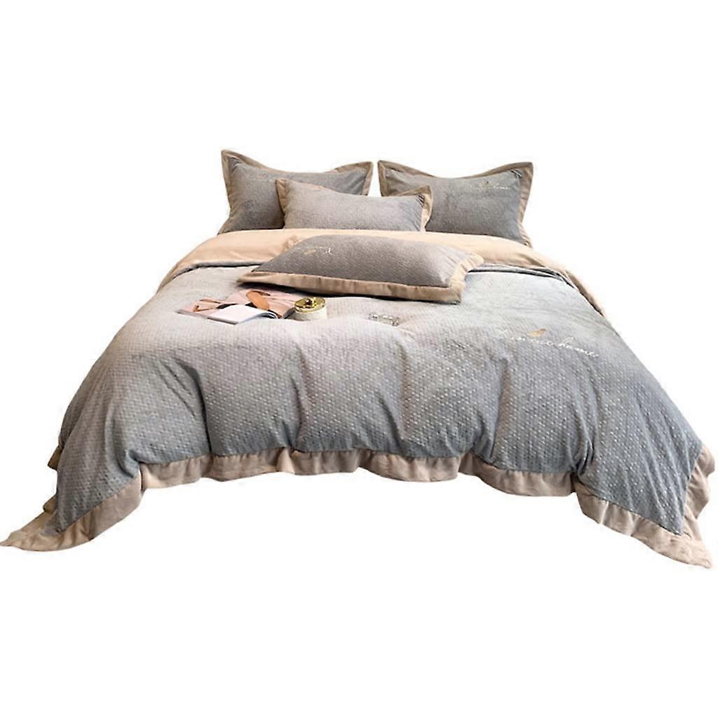 Luxury Winter Velvet Bedding Set with Soft Warm Coral Velvet Bed Sheets and Elegant Contrasting Edges