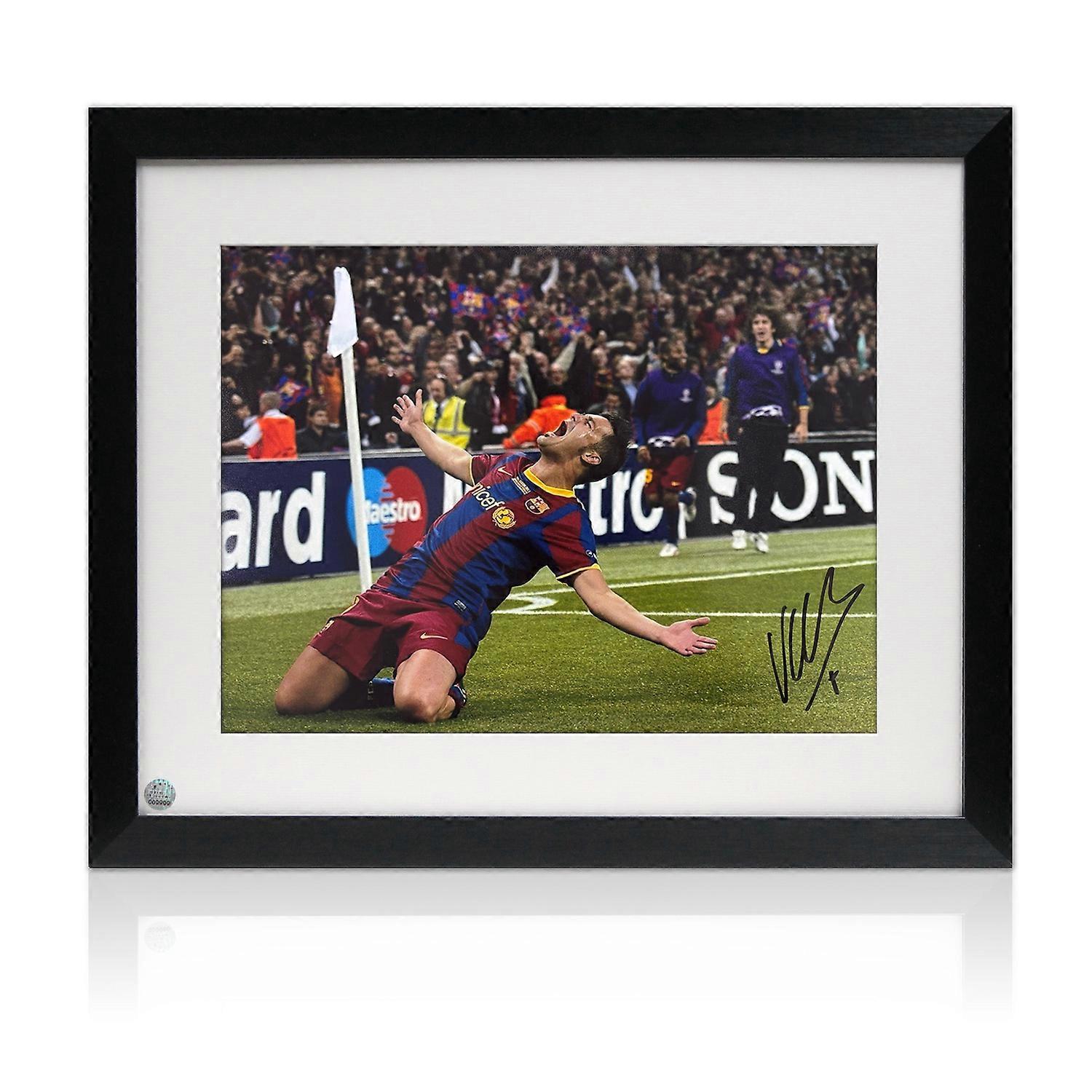 David Villa Signed Barcelona Football Photo: 2011 Final Goal. Framed