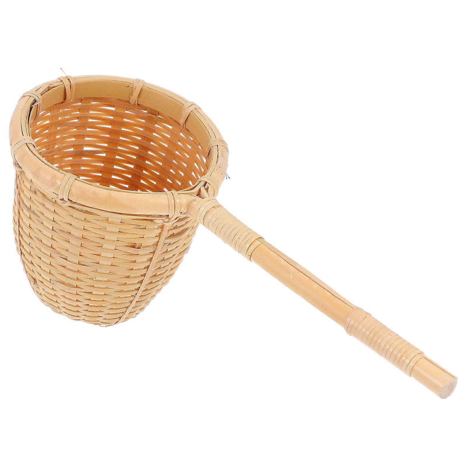 Handle Tea Strainer Made of Synthetic Material for Home Use Khaki Color Fits Most Cups and Teapots