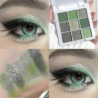 Portable Matte Green Eyeshadow Palette