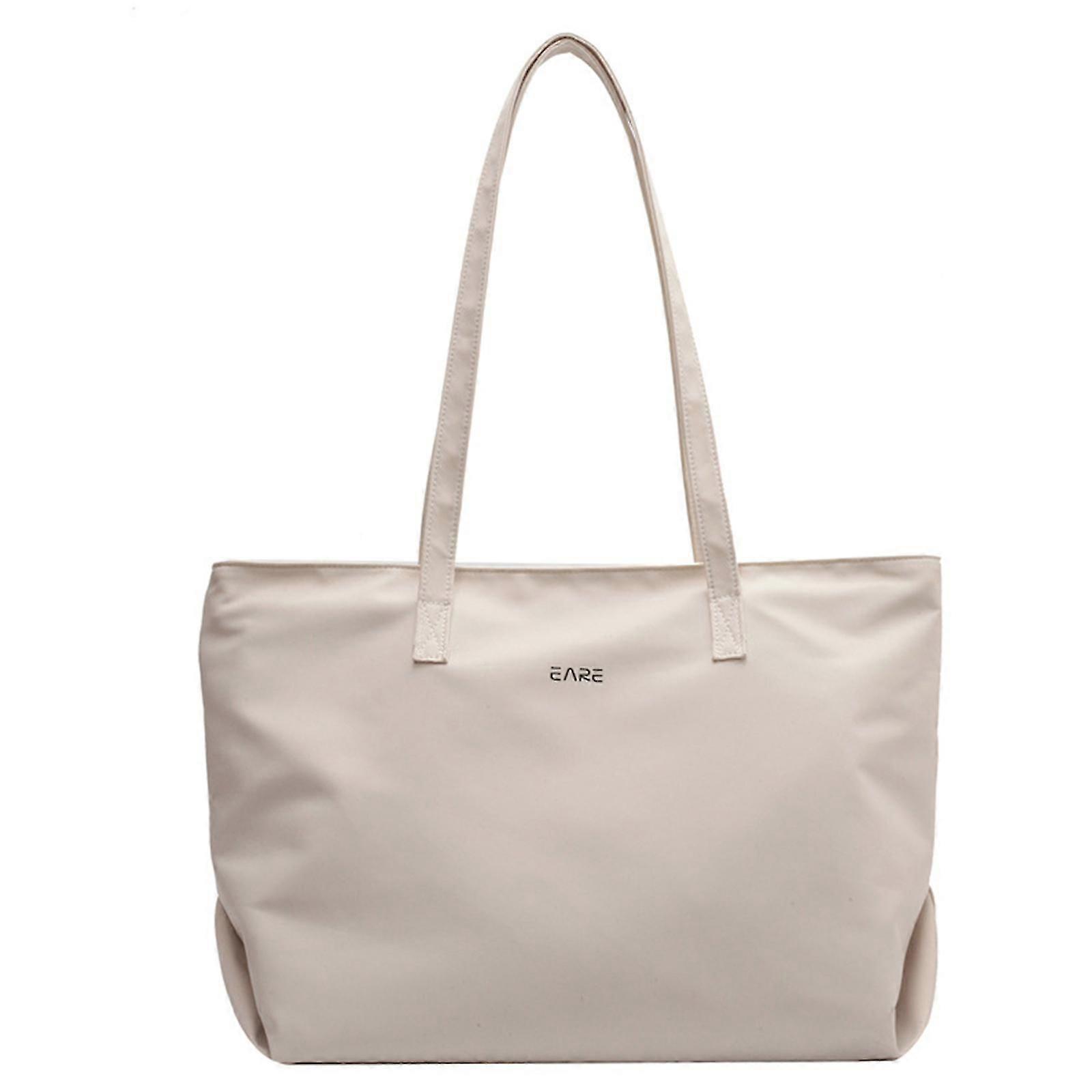 Stylish and practical nylon shoulder bag with plenty of storage space, perfect