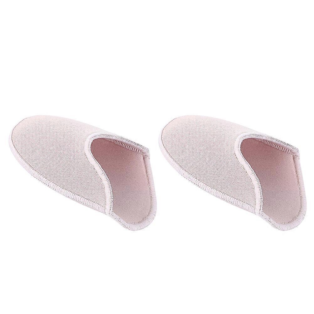 Sturdy Toe Covers for Ballet, Combining Softness and Secure Fit for Performance