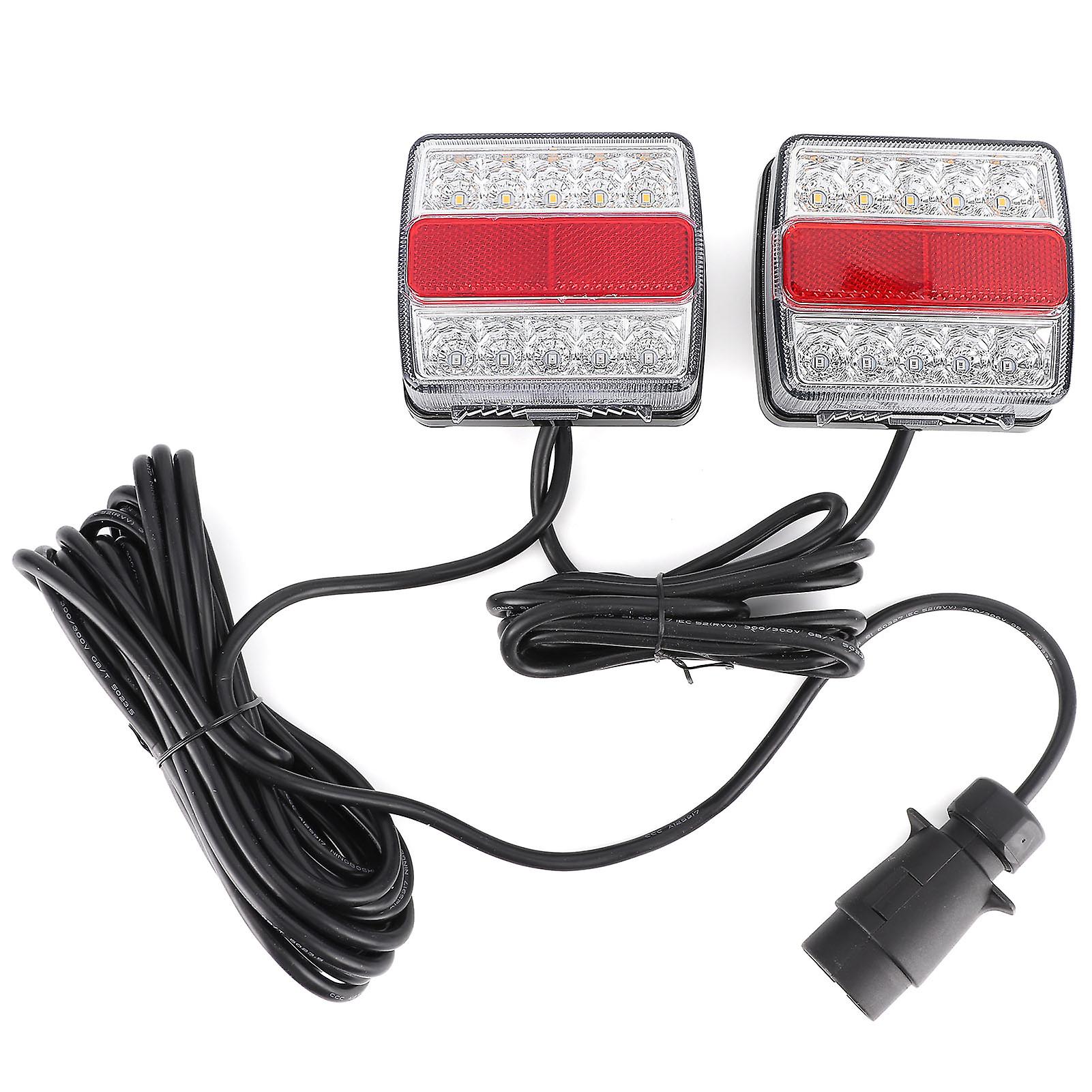Magnetic tail lamp for trailers with long cable