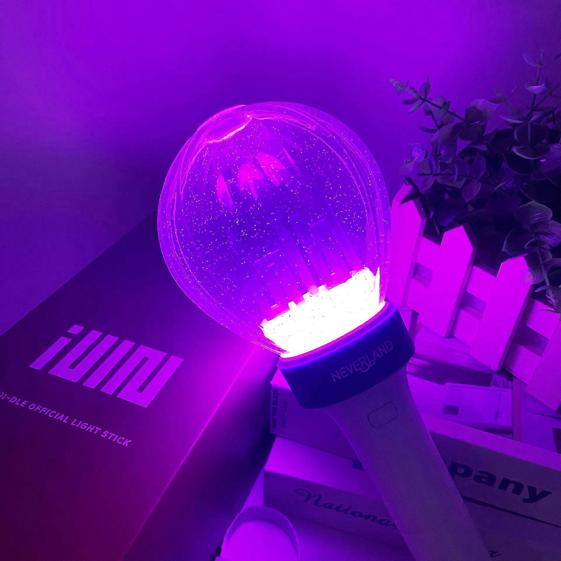 2023 New Kpop (g)i-dle Lightstick Castle Hand Lamp Gidle Concert