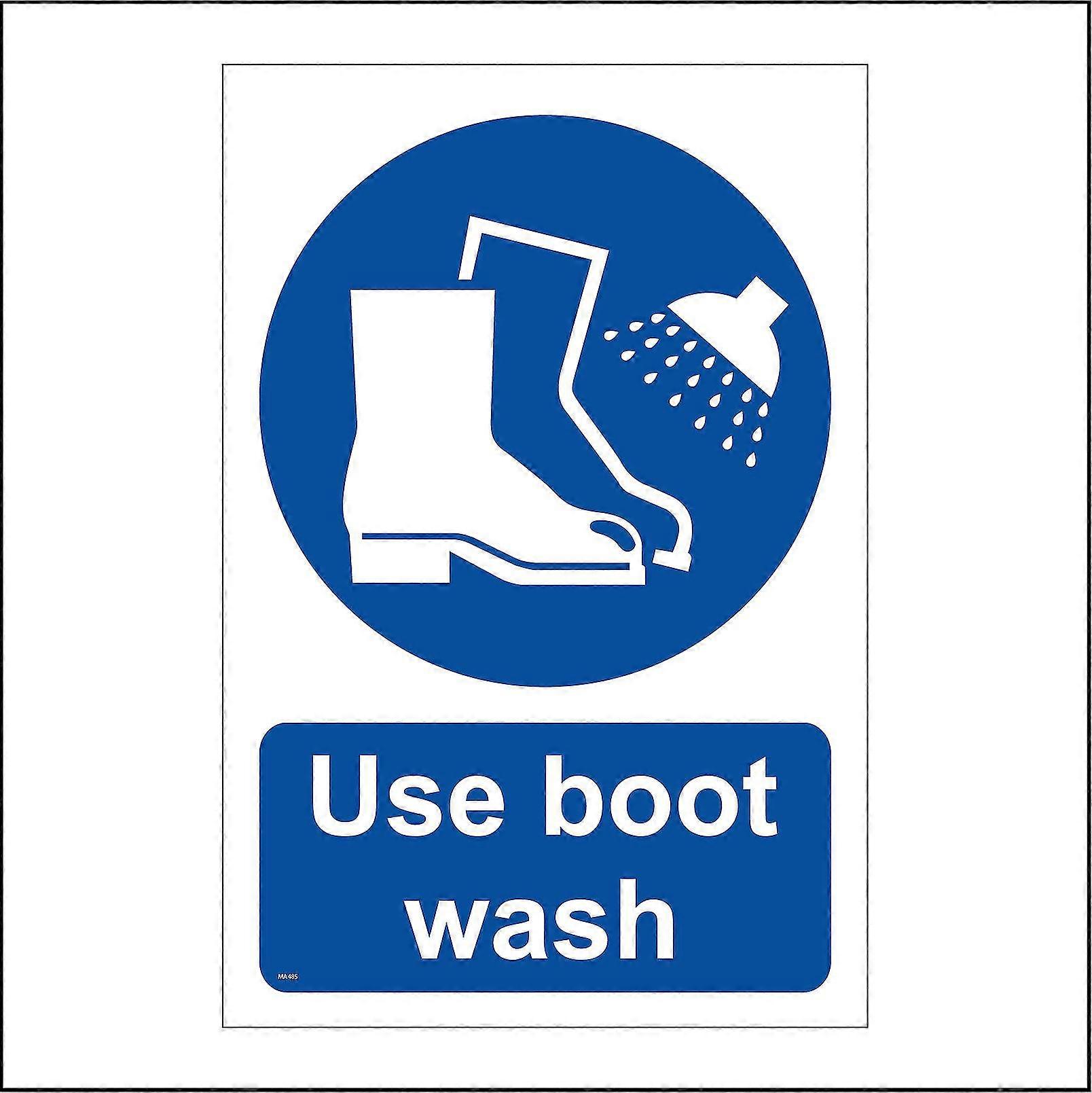 MA485 Use Boot Wash Sign with Circle Boots Spray